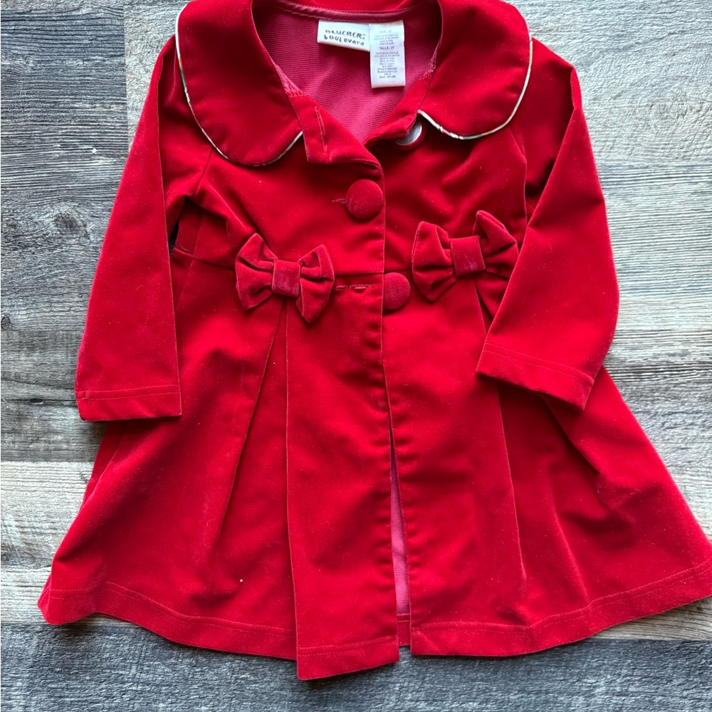 Blueberi Boulevard‎ Red Velvet Button-Front Coat